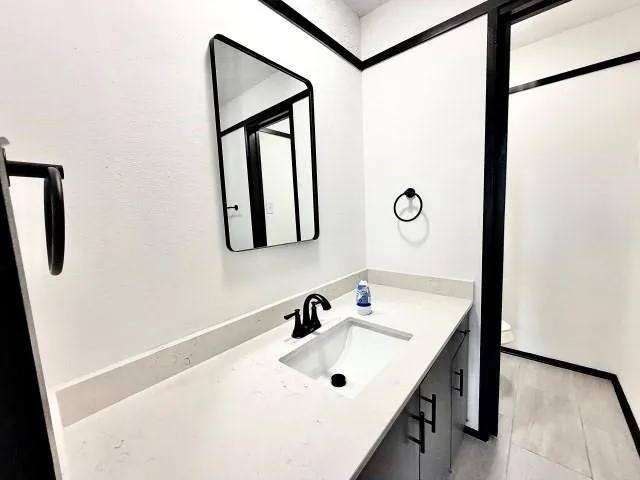 $379,900 | 424 South Comanche Drive, De Leon, TX 76444