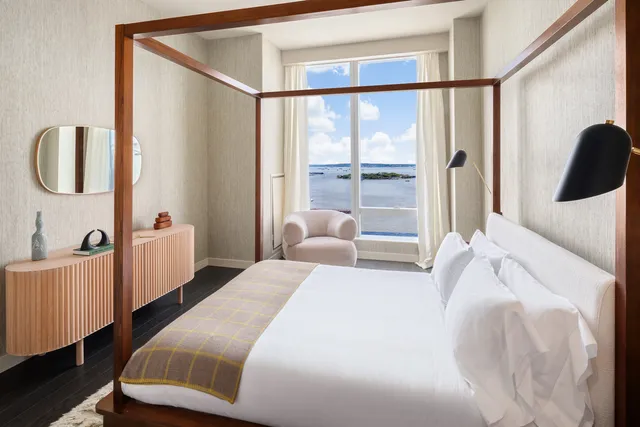 $8,625 | 252 South Street, Unit 41B | Two Bridges