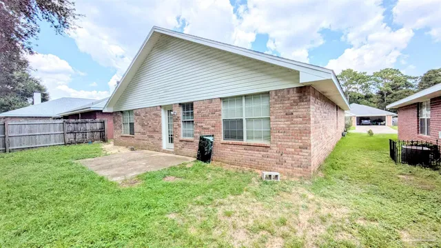 $1,610 | 6335 Mers Lane, Pensacola, FL 32526