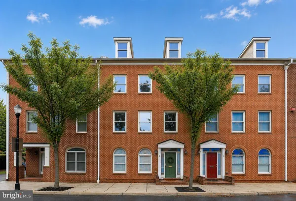 $599,999 | 5 West South Street, Unit 5, Frederick, MD 21701
