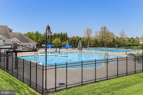 $1,100,000 | 18306 Aspen Dale Court, Boyds, MD 20841