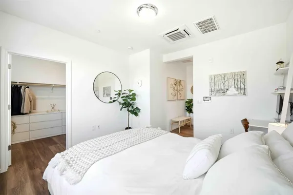 $1,175,000 | 3207 Mallard Court, Unit 301, San Jose, CA 95117