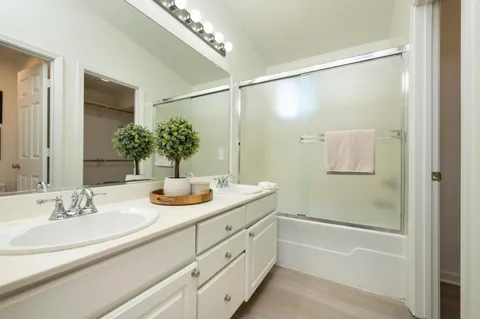 $1,399,000 | 106 Camerota Way, Redwood Shores, CA 94065