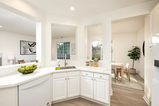 $1,399,000 | 106 Camerota Way, Redwood Shores, CA 94065