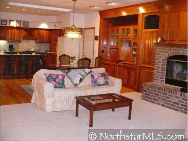 1900 Victoria Road South, Unit M Mendota Heights, MN 55118 - Photo 1 of 1 Gallery Image 1