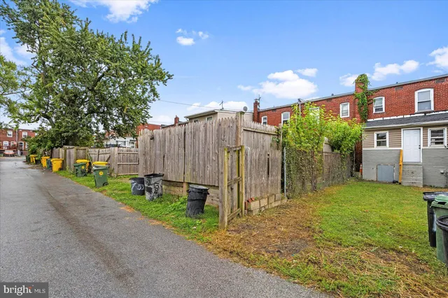 $1,850 | 5317 4th Street, Baltimore, MD 21225