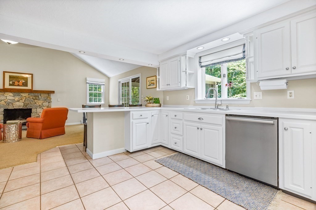 18 Old Forge Road Scituate, MA 02066 - Photo 16 of 41 Gallery Image 16