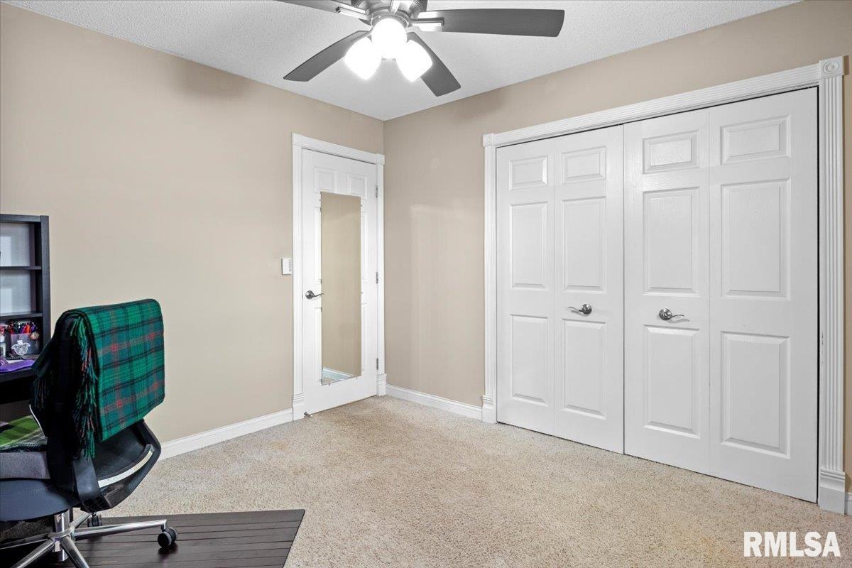 23171 Beulah Drive Athens, IL 62613 - Photo 22 of 37