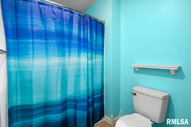 $235,000 | 23171 Beulah Drive, Athens, IL 62613