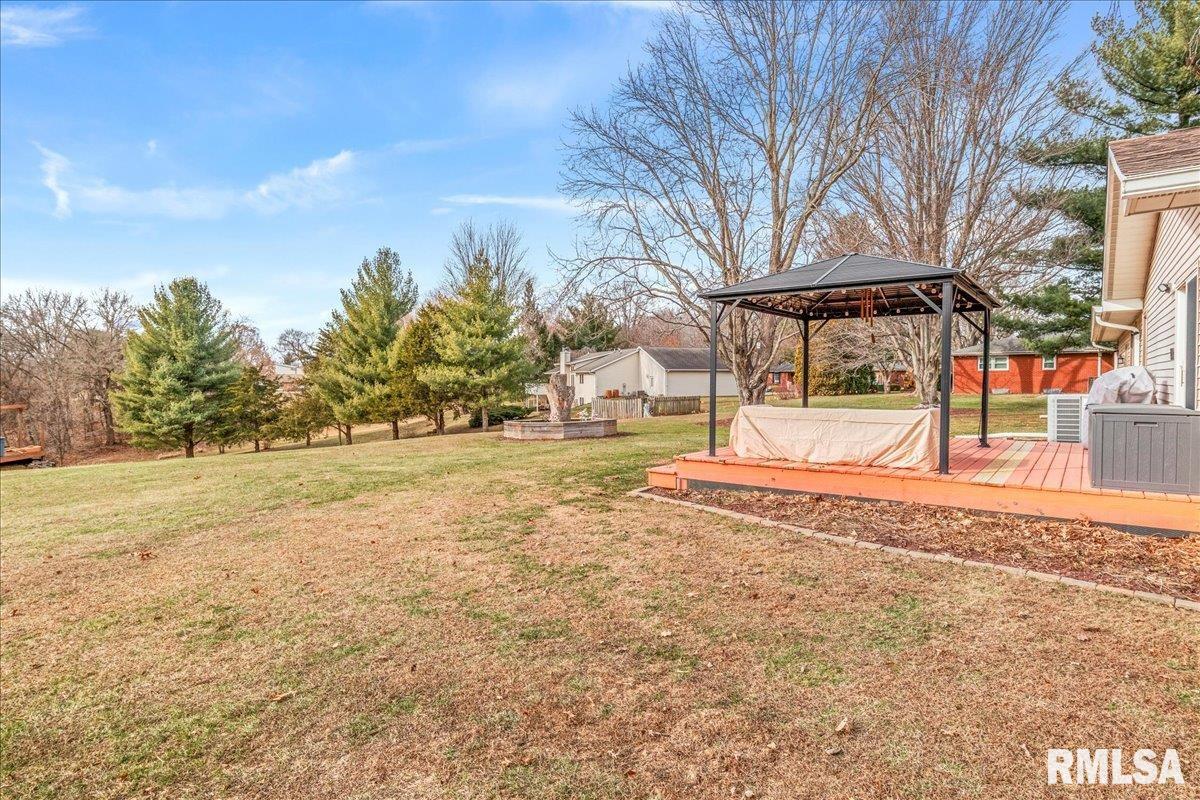 23171 Beulah Drive Athens, IL 62613 - Photo 32 of 37