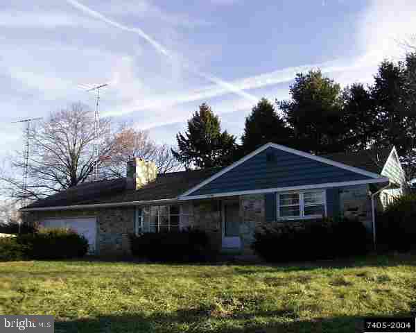 5266 York Road Spring Grove, PA 17362 - Photo 1 of 2