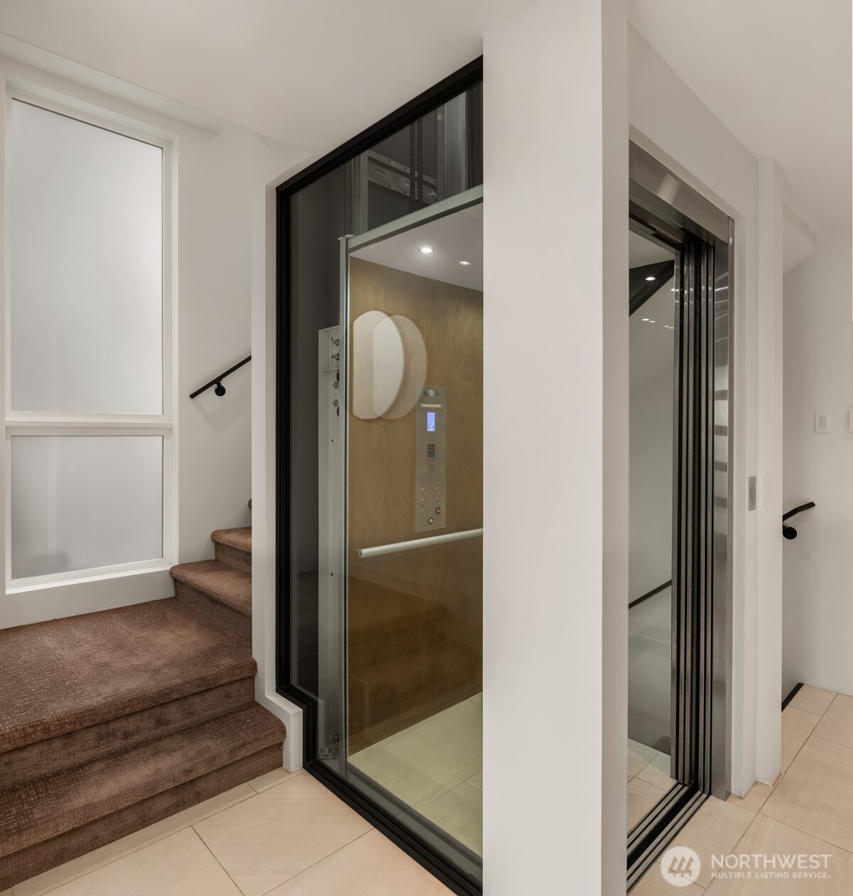 1400 Olympic Way West Seattle, WA 98119 - Photo 15 of 40 a view of a bathroom