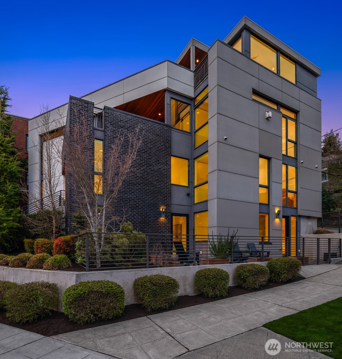 1400 Olympic Way West Seattle, WA 98119 - Photo 36 of 40 a front view of a building