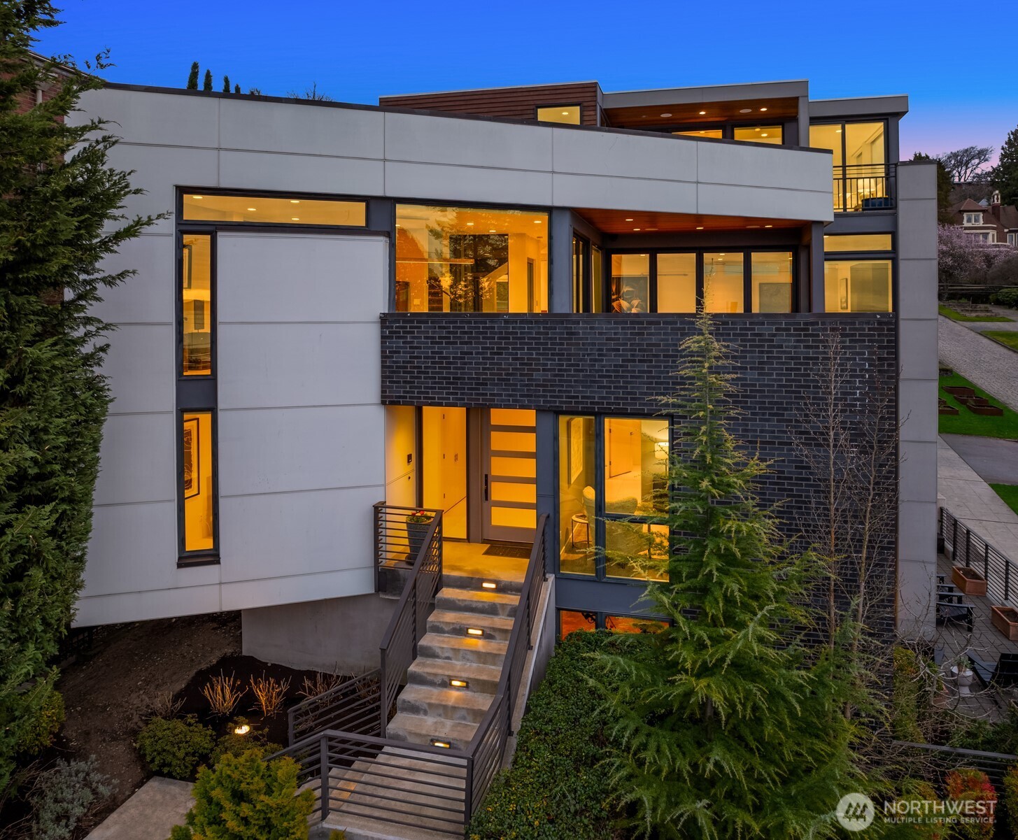 1400 Olympic Way West Seattle, WA 98119 - Photo 40 of 40 a front view of a house with a large window