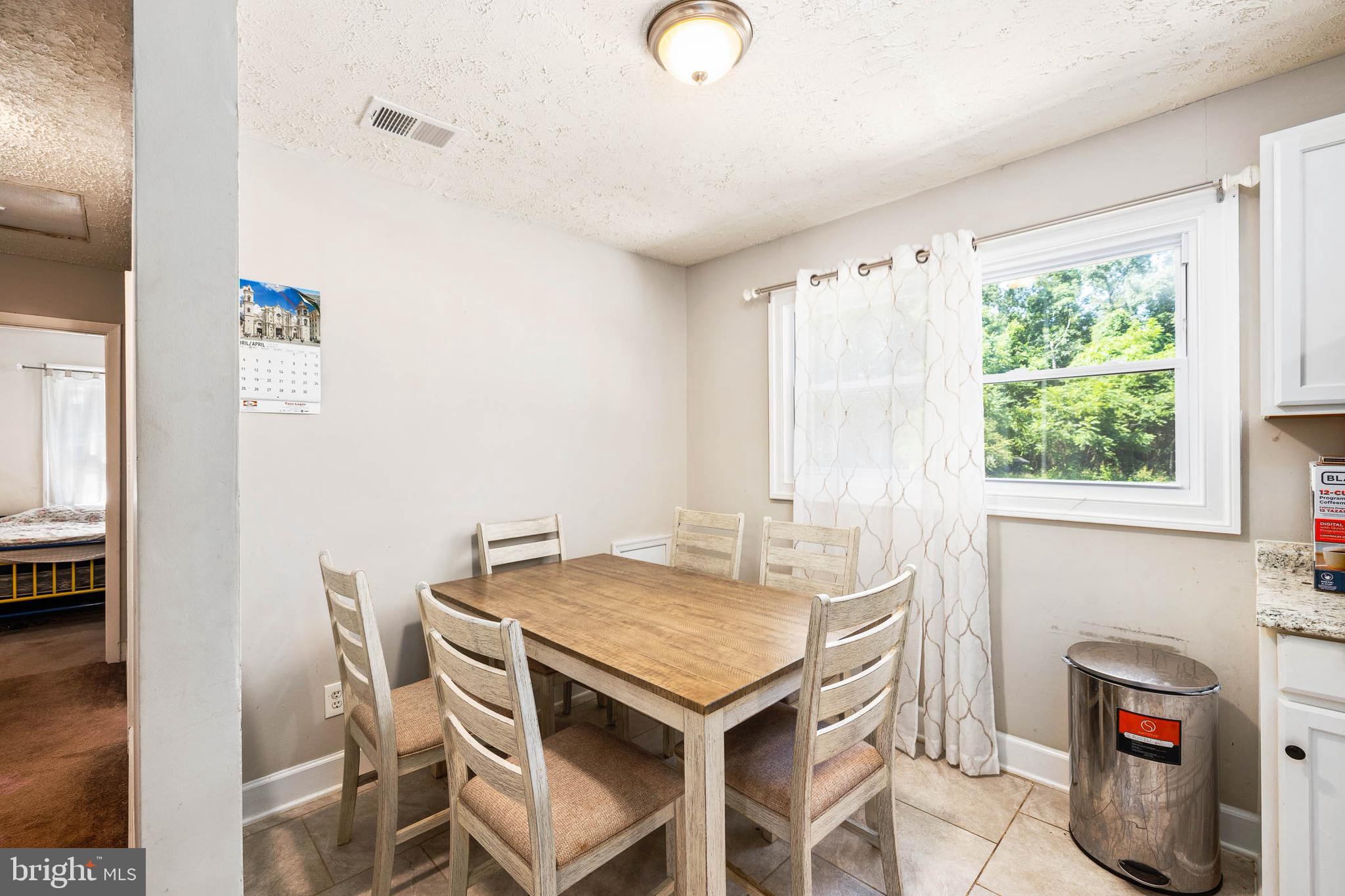 10018 Meetze Road Midland, VA 22728 - Photo 11 of 28 Dining Room Area