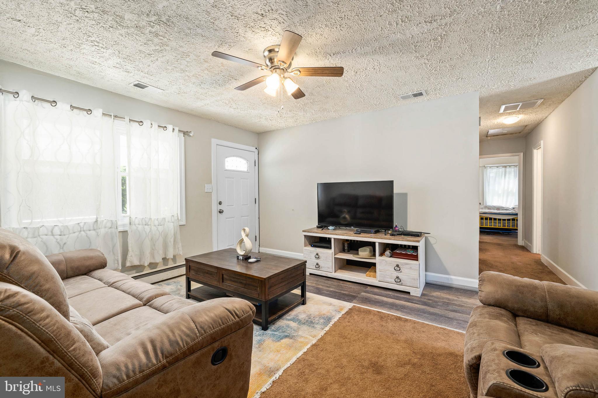 10018 Meetze Road Midland, VA 22728 - Photo 6 of 28 Gallery Image 6