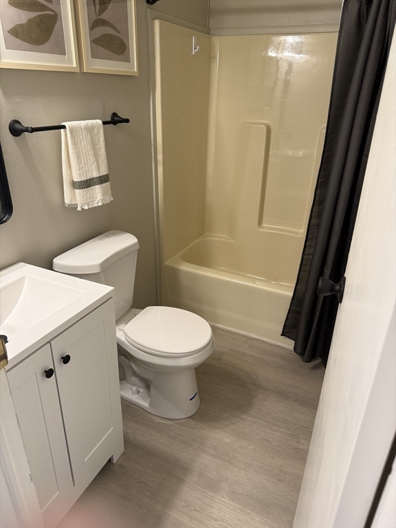 557 Southwest Cutoff, Unit 107 Worcester, MA 01607 - Photo 23 of 42 Gallery Image 23