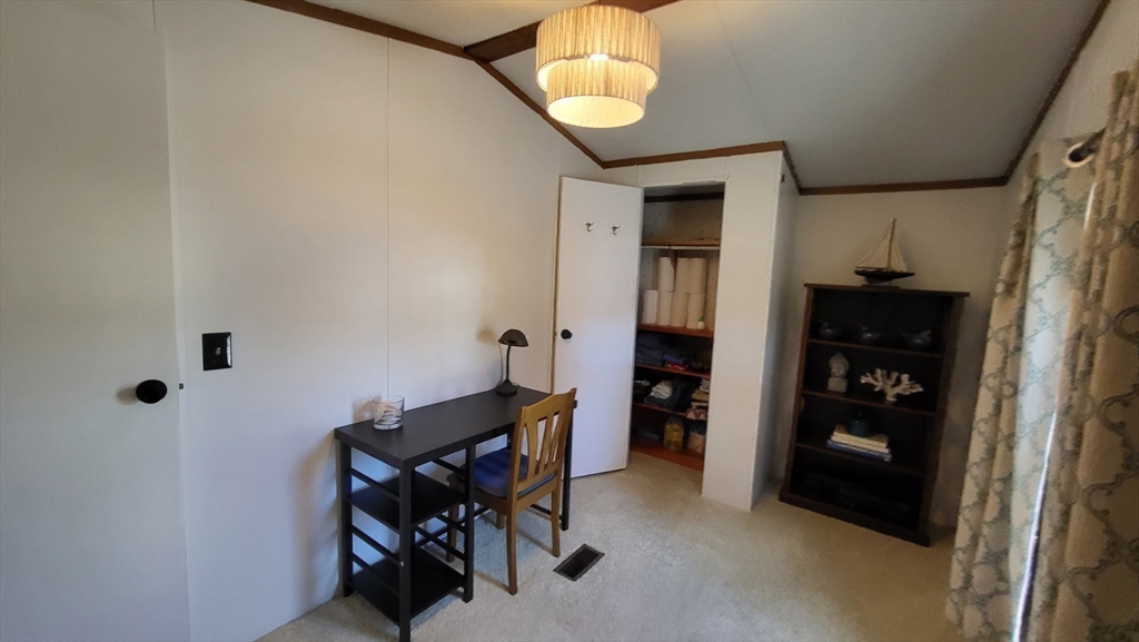 557 Southwest Cutoff, Unit 107 Worcester, MA 01607 - Photo 29 of 42 Gallery Image 29