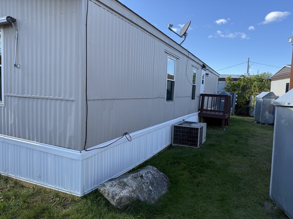 557 Southwest Cutoff, Unit 107 Worcester, MA 01607 - Photo 33 of 42 Gallery Image 33