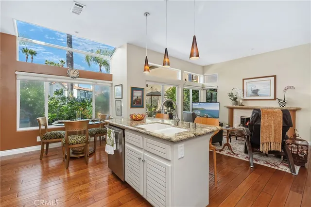 $2,450,000 | 323 Empire Landing, Long Beach, CA 90803