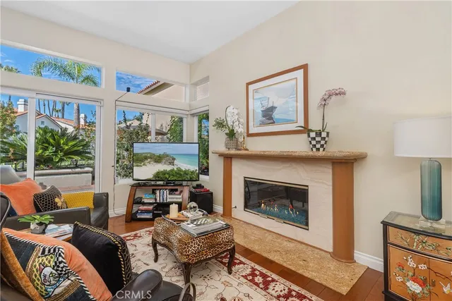 $2,450,000 | 323 Empire Landing, Long Beach, CA 90803