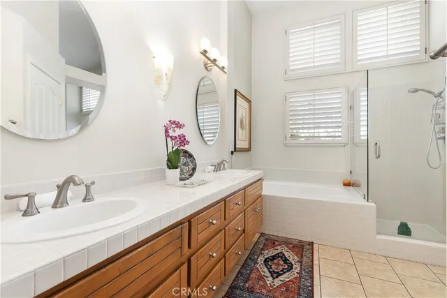 $2,450,000 | 323 Empire Landing, Long Beach, CA 90803