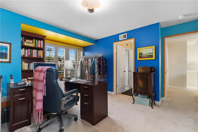 $2,450,000 | 323 Empire Landing, Long Beach, CA 90803