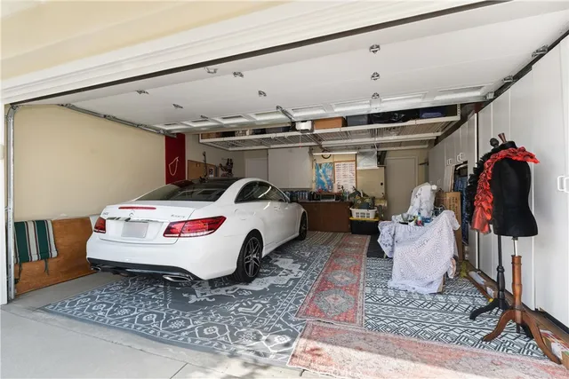 $2,450,000 | 323 Empire Landing, Long Beach, CA 90803