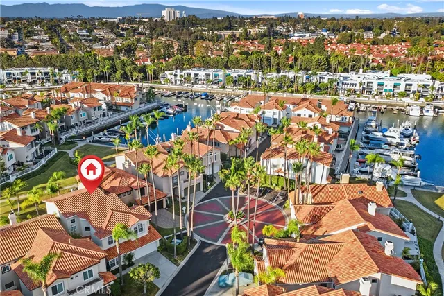 $2,450,000 | 323 Empire Landing, Long Beach, CA 90803