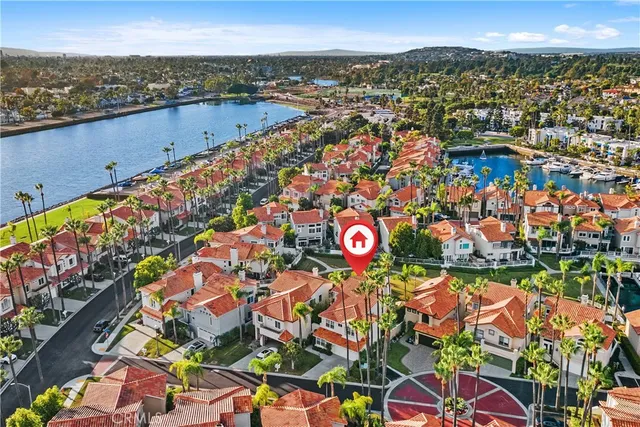 $2,450,000 | 323 Empire Landing, Long Beach, CA 90803