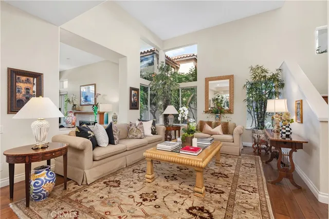 $2,450,000 | 323 Empire Landing, Long Beach, CA 90803