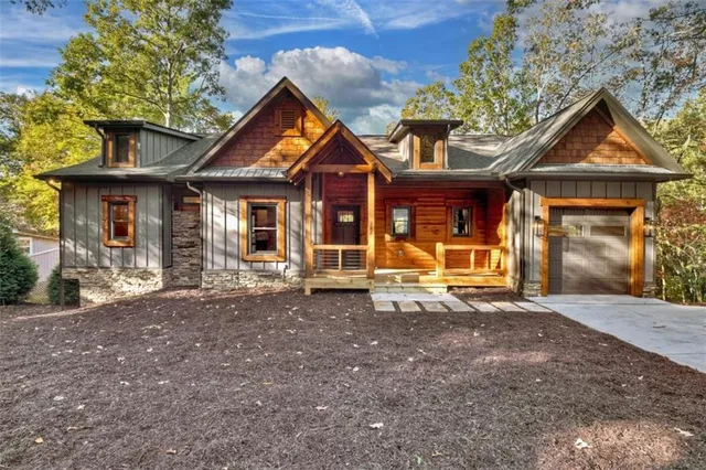 $1,100,000 | 382 Pocaset, Ellijay, GA 30540