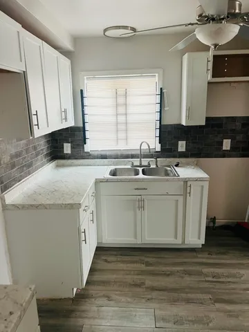 $1,250 | 14622 Frankfort Street, Detroit, MI 48224