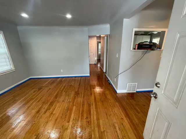 $1,250 | 14622 Frankfort Street, Detroit, MI 48224