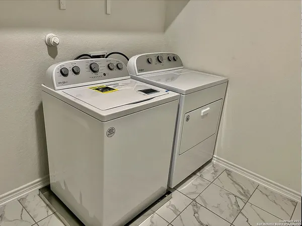 $2,500 | 4955 Usaa Boulevard, Unit 79, San Antonio, TX 78240