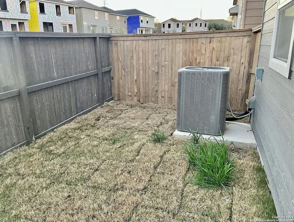 $2,500 | 4955 Usaa Boulevard, Unit 79, San Antonio, TX 78240