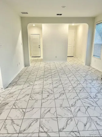$2,500 | 4955 Usaa Boulevard, Unit 79, San Antonio, TX 78240