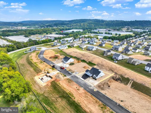 $658,165 | 350 Lloyds Lane, York, PA 17406