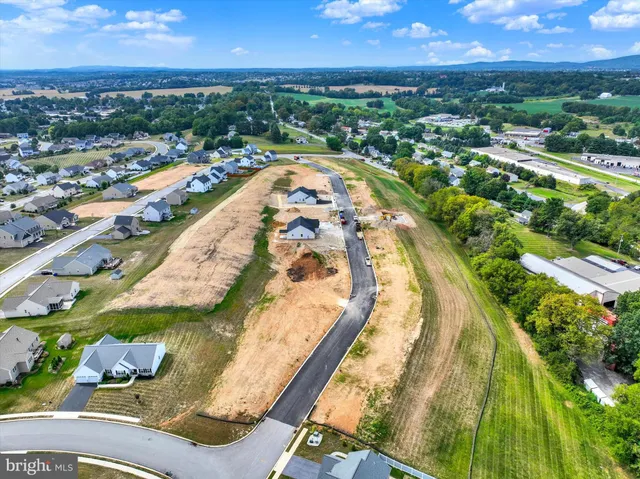 $658,165 | 350 Lloyds Lane, York, PA 17406