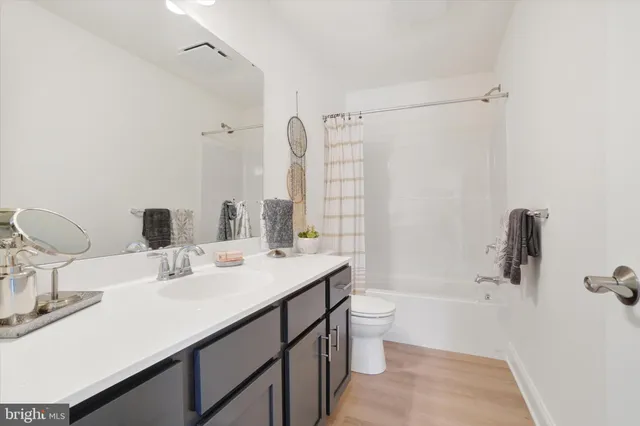 $658,165 | 350 Lloyds Lane, York, PA 17406