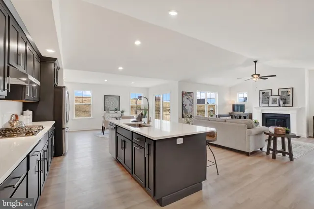 $658,165 | 350 Lloyds Lane, York, PA 17406