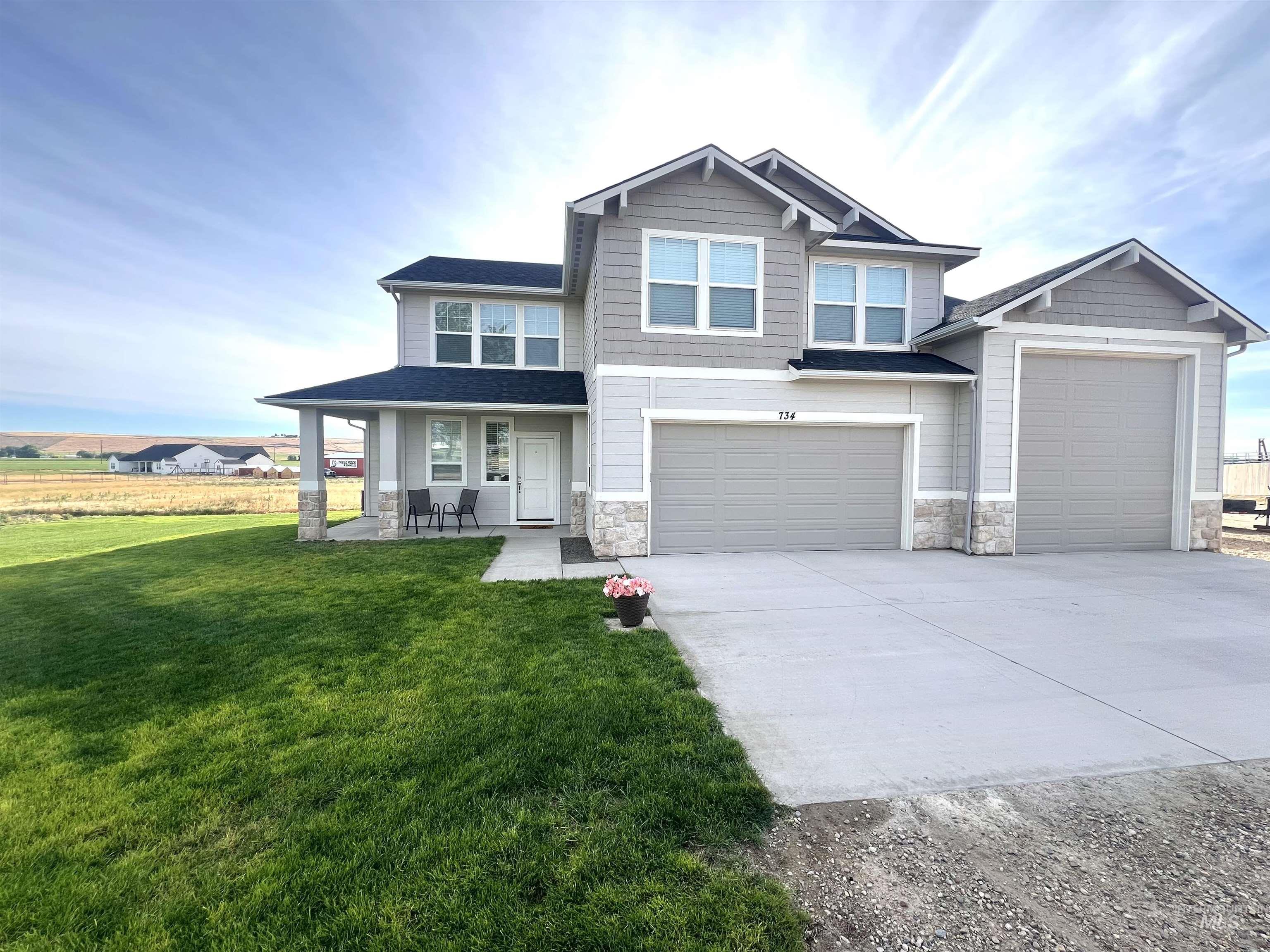 734 Hill Road Melba, ID 83641 - Photo 1 of 50