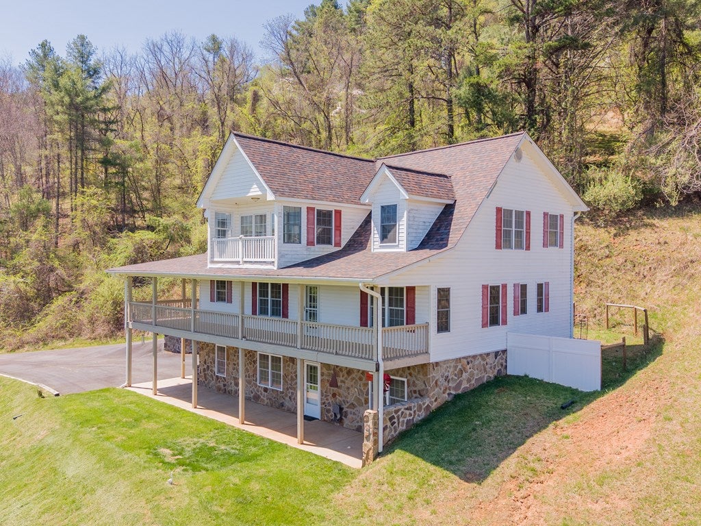 4723 Pleasant Grove Road Independence, VA 24348 - Photo 76 of 77 Gallery Image 76