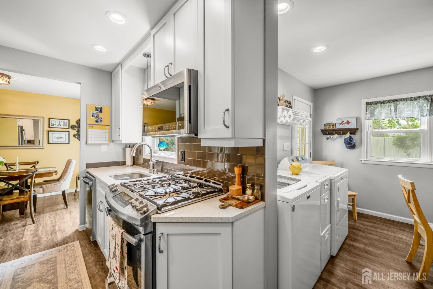 5 Wendy Road Colonia, NJ 07067 - Photo 25 of 41 Gallery Image 25