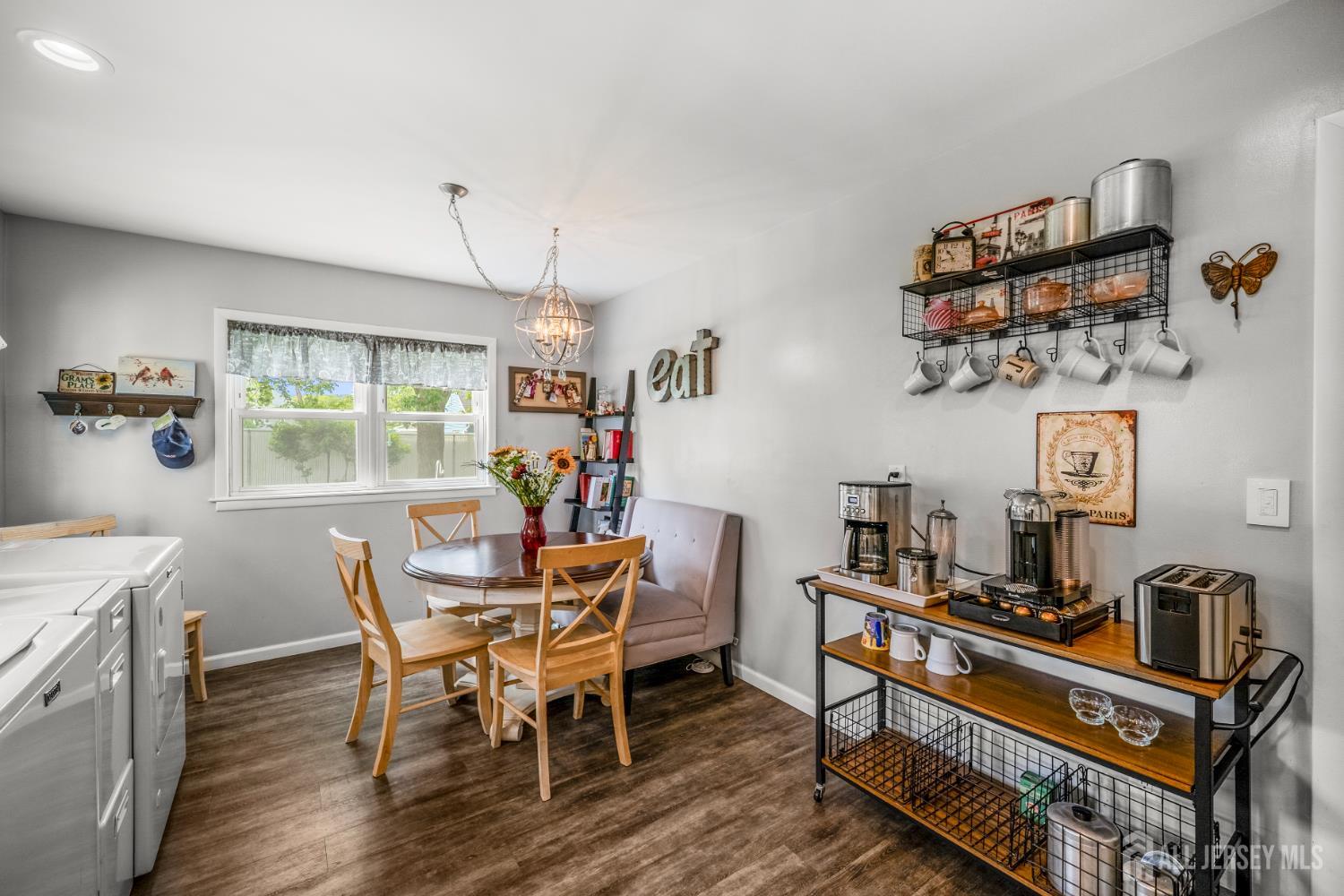 5 Wendy Road Colonia, NJ 07067 - Photo 27 of 41 Gallery Image 27