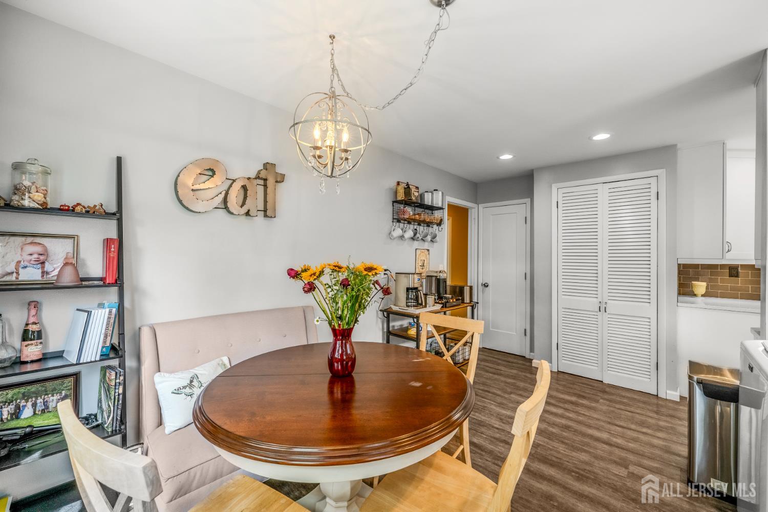 5 Wendy Road Colonia, NJ 07067 - Photo 29 of 41 Gallery Image 29