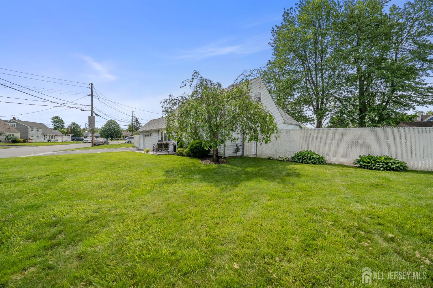 5 Wendy Road Colonia, NJ 07067 - Photo 3 of 41 Gallery Image 3