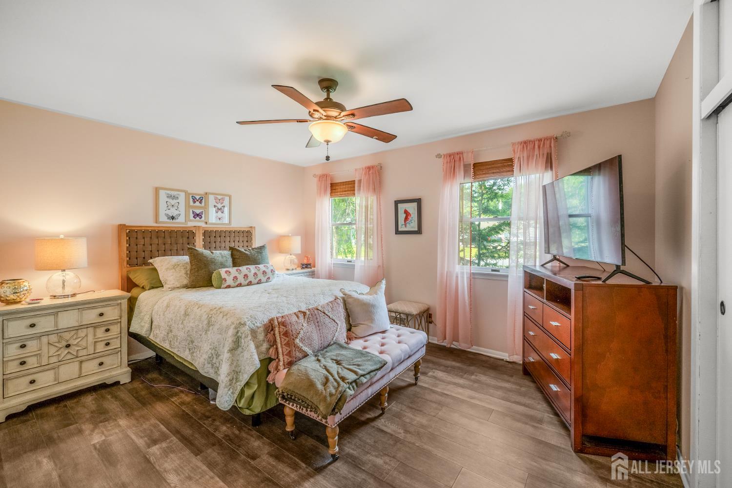 5 Wendy Road Colonia, NJ 07067 - Photo 32 of 41 Gallery Image 32