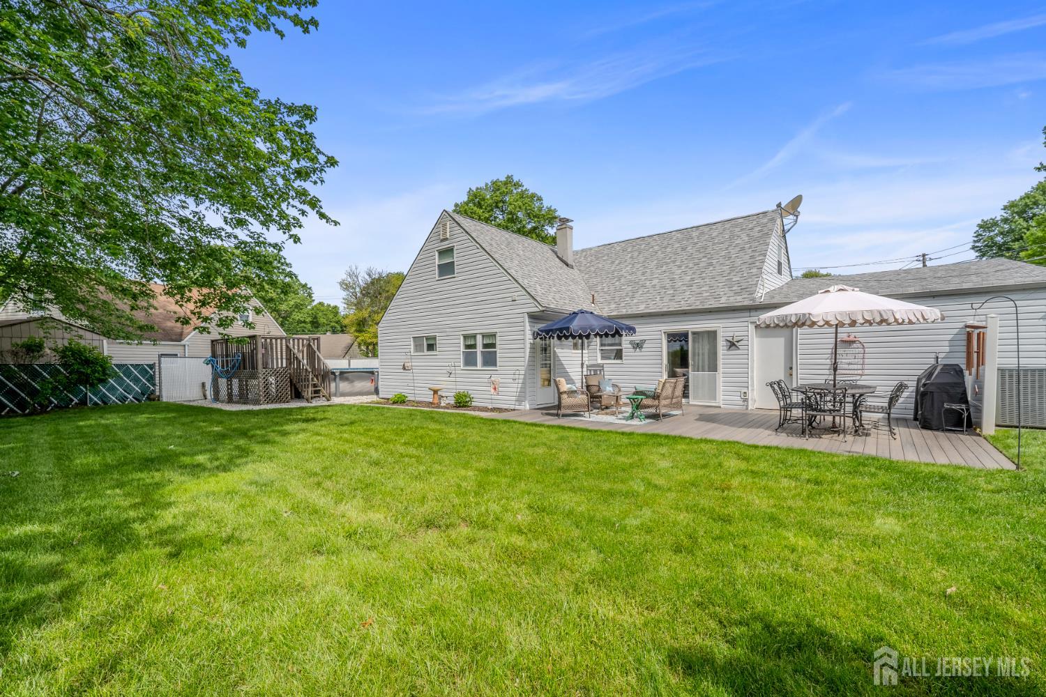 5 Wendy Road Colonia, NJ 07067 - Photo 6 of 41 Gallery Image 6