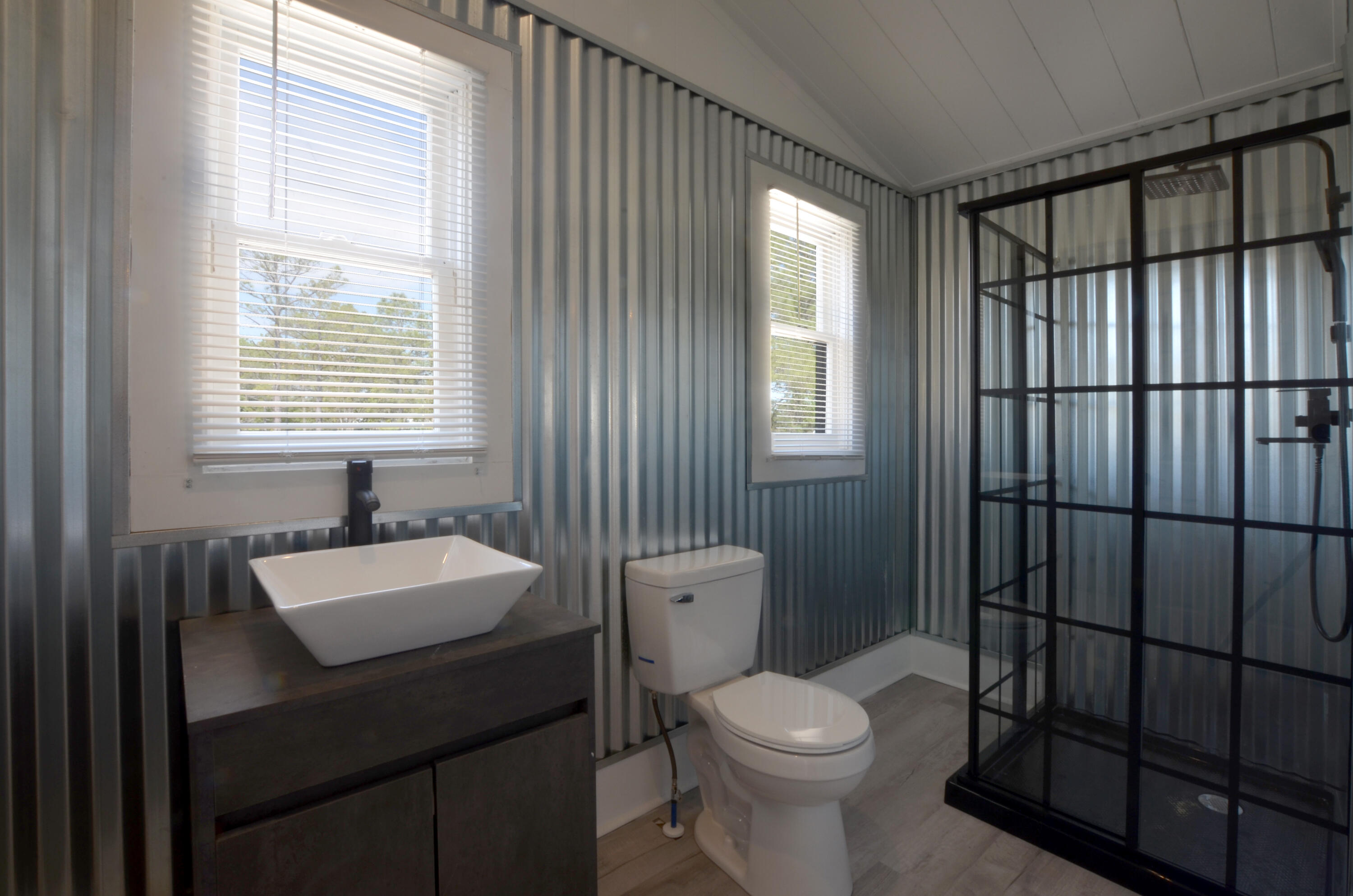 1220 County Rd S-22-31 Georgetown, SC 29440 - Photo 8 of 15 Bath1